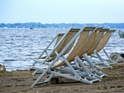 Wie transportiere ich am besten eine Strandliege?